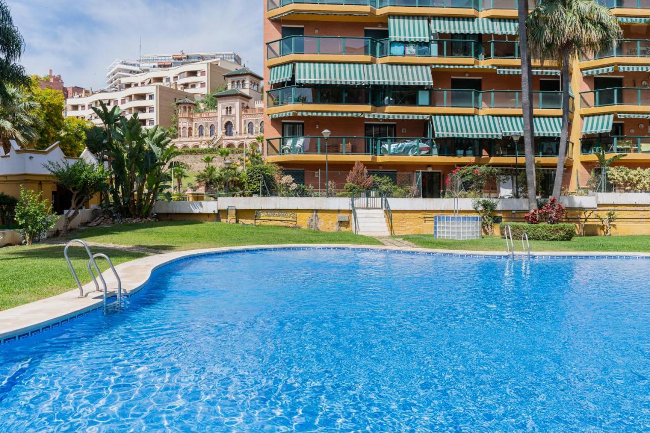 Monko Infinity Apartment Torremolinos Luaran gambar